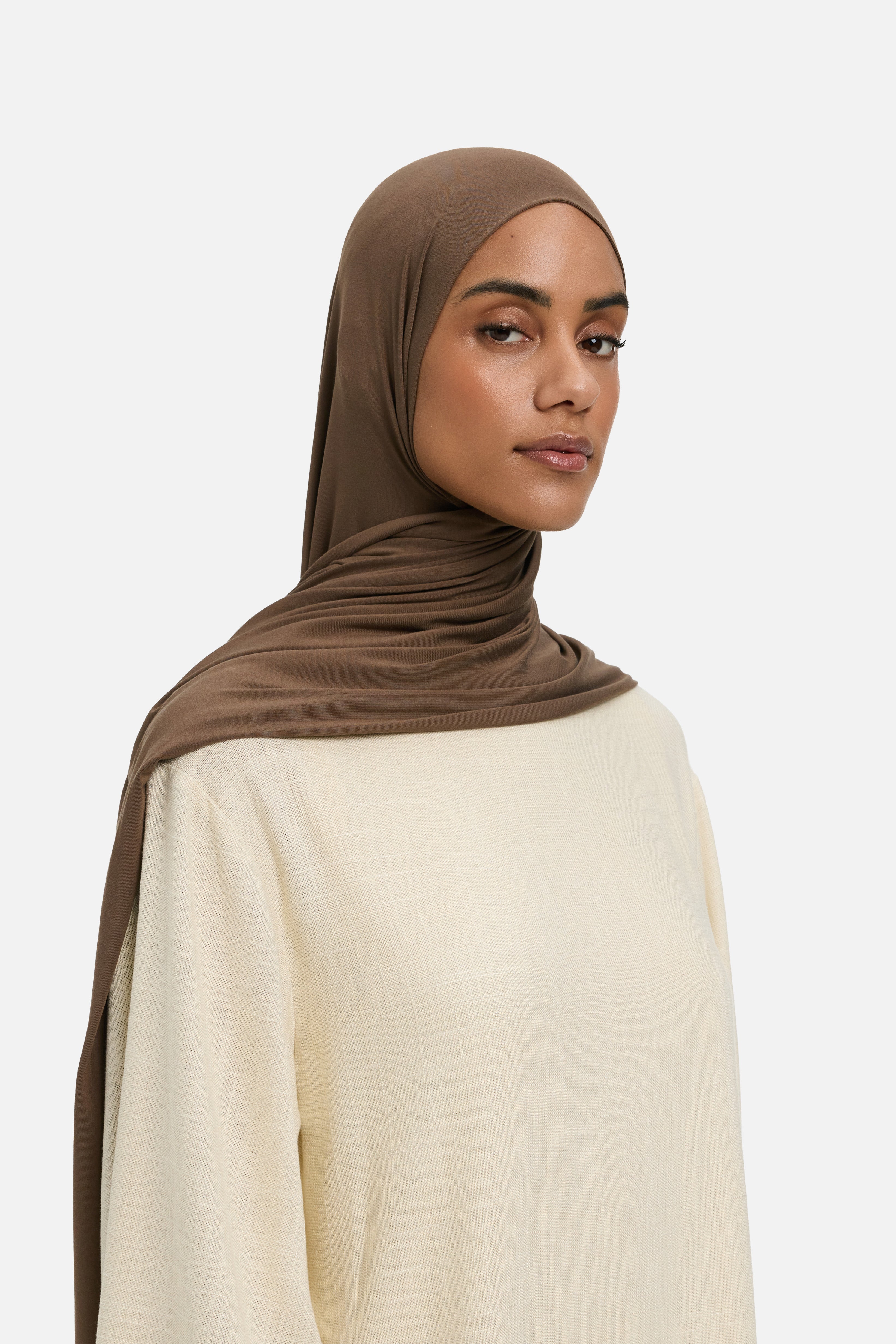 Foulard jersey bambou terre sombre Mayara vue profil