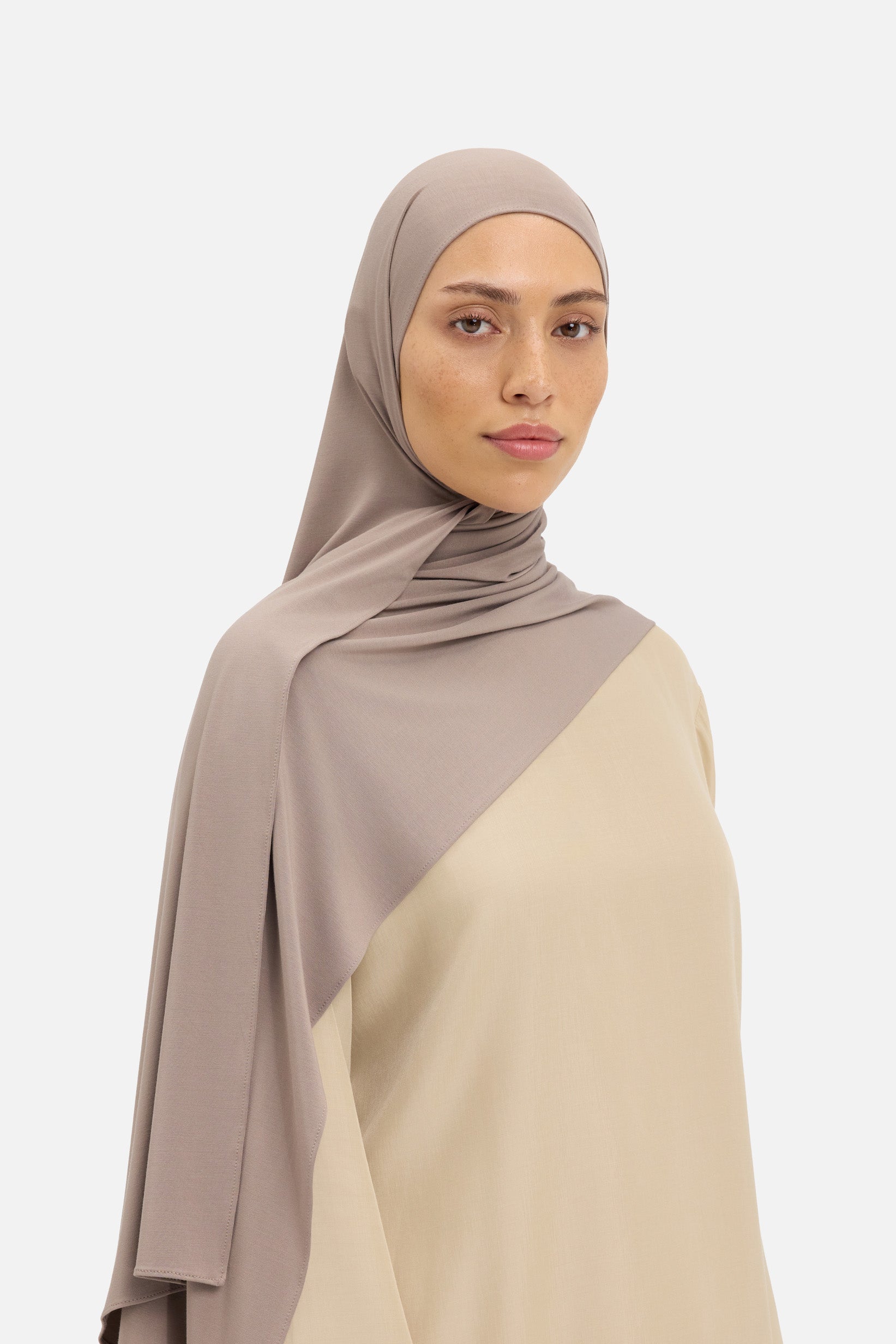 Foulard jersey bambou cacao lacté Mayara vue profil