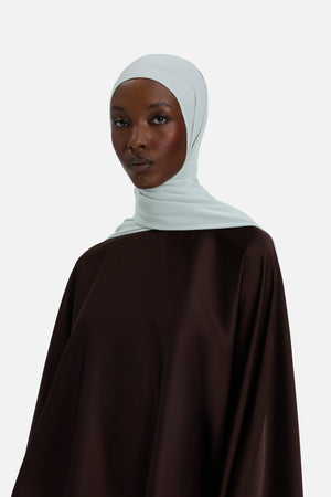 Foulard premium jersey nuage cendré Mayara vue profil