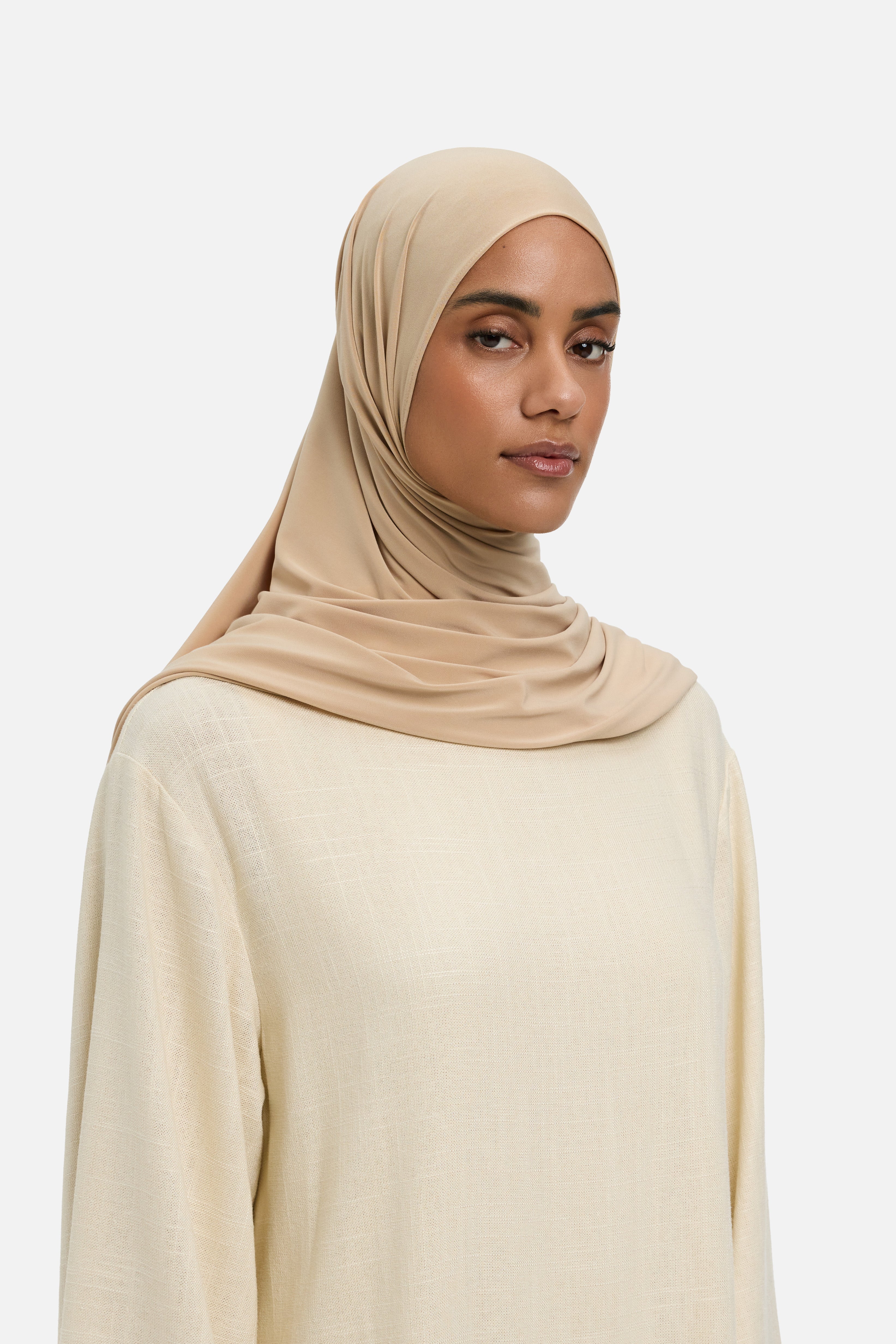 Foulard premium jersey camel doux Mayara vue profil