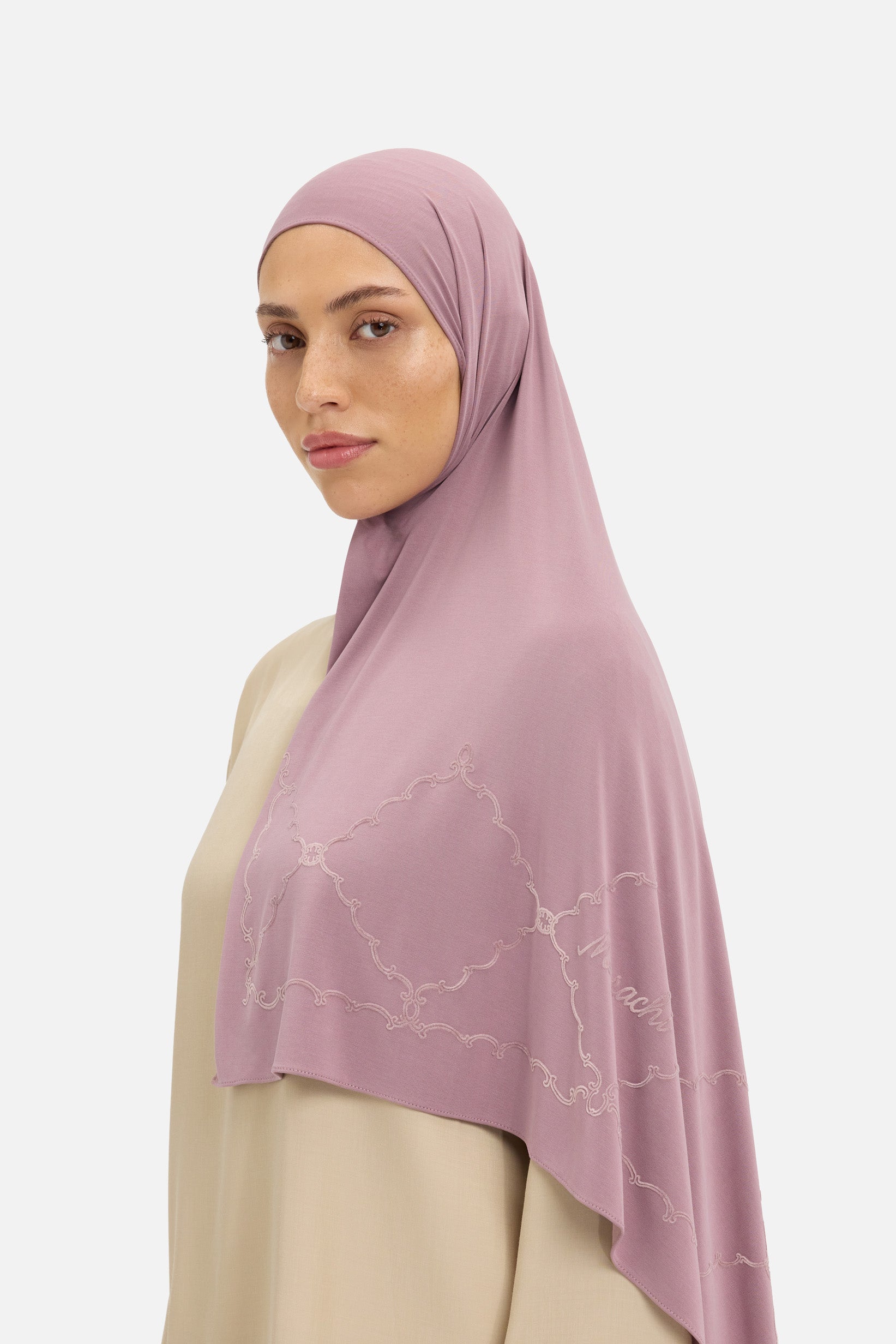 Foulard Romantic breathable jersey lavande foncé Mayara vue profil